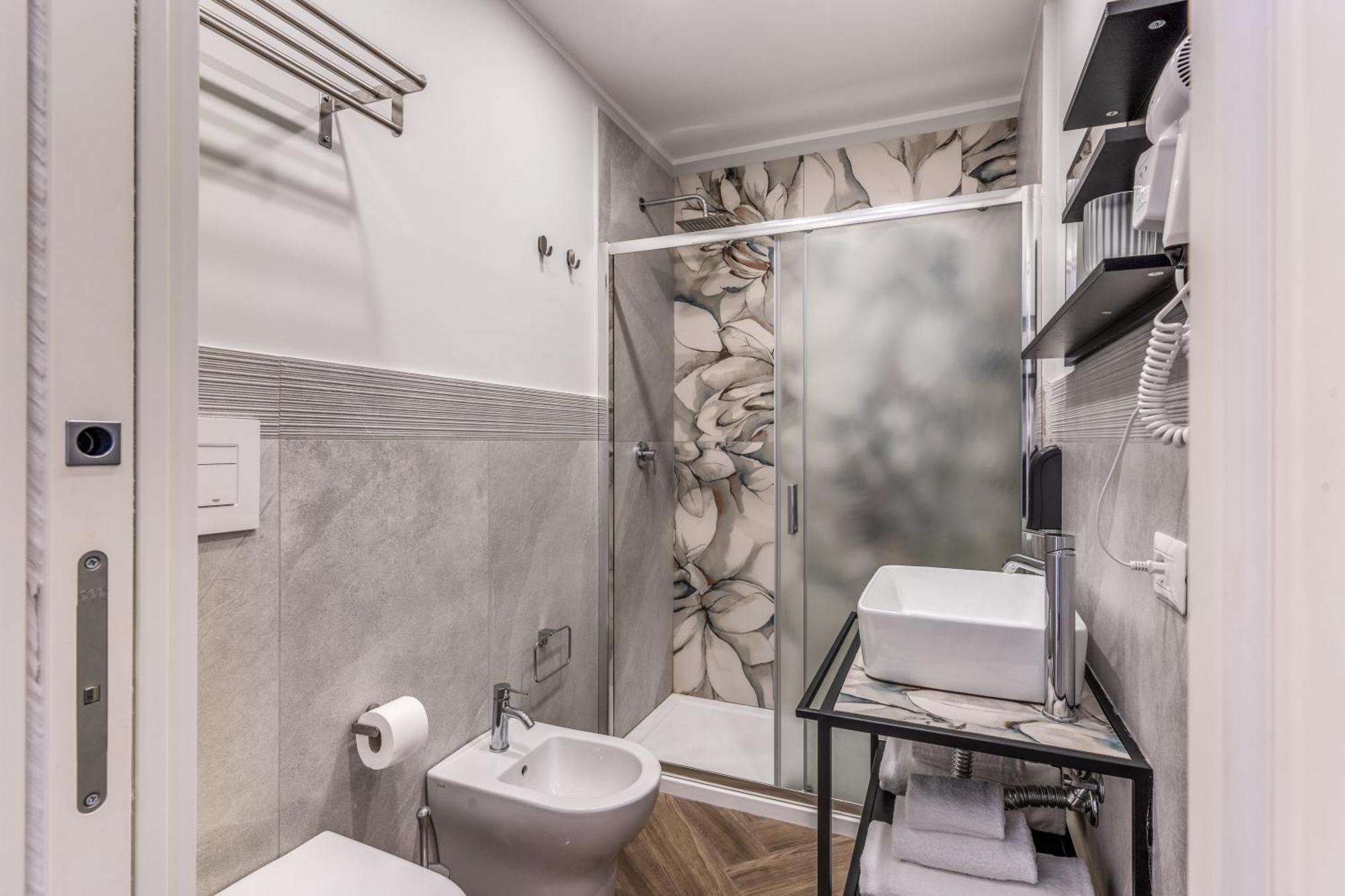 Gravina8 - Rooms In Νάπολη Εξωτερικό φωτογραφία